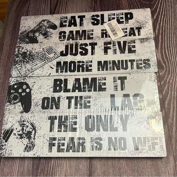 Other - Gamer Wall Art Signs in Black and White NWT